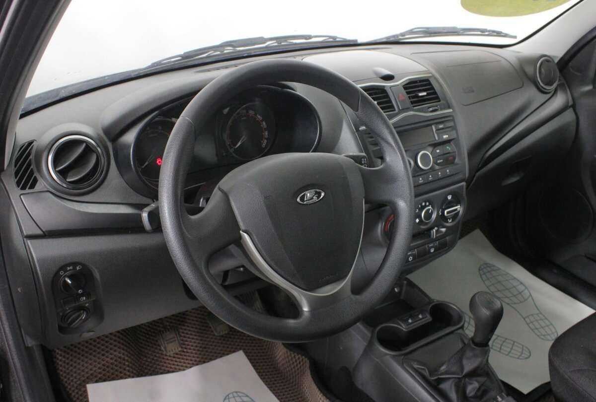 Б/У Лада (ВАЗ) Гранта 2022 года. Фото: #8