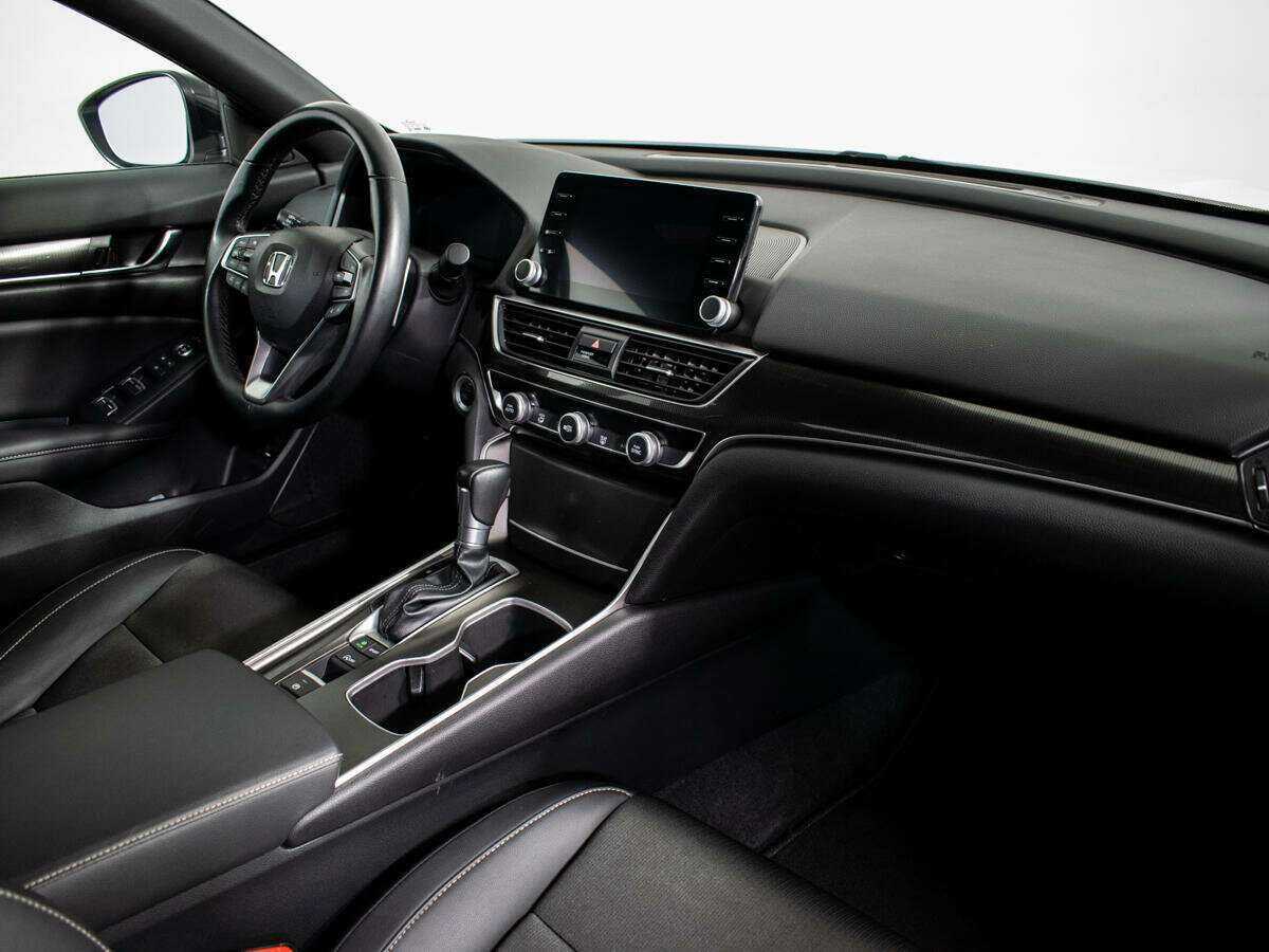Honda Accord 2022 года с пробегом. Фото: #6