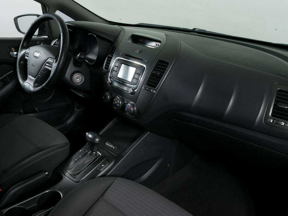 Б/У Киа Церато 2014 года. Фото: #8