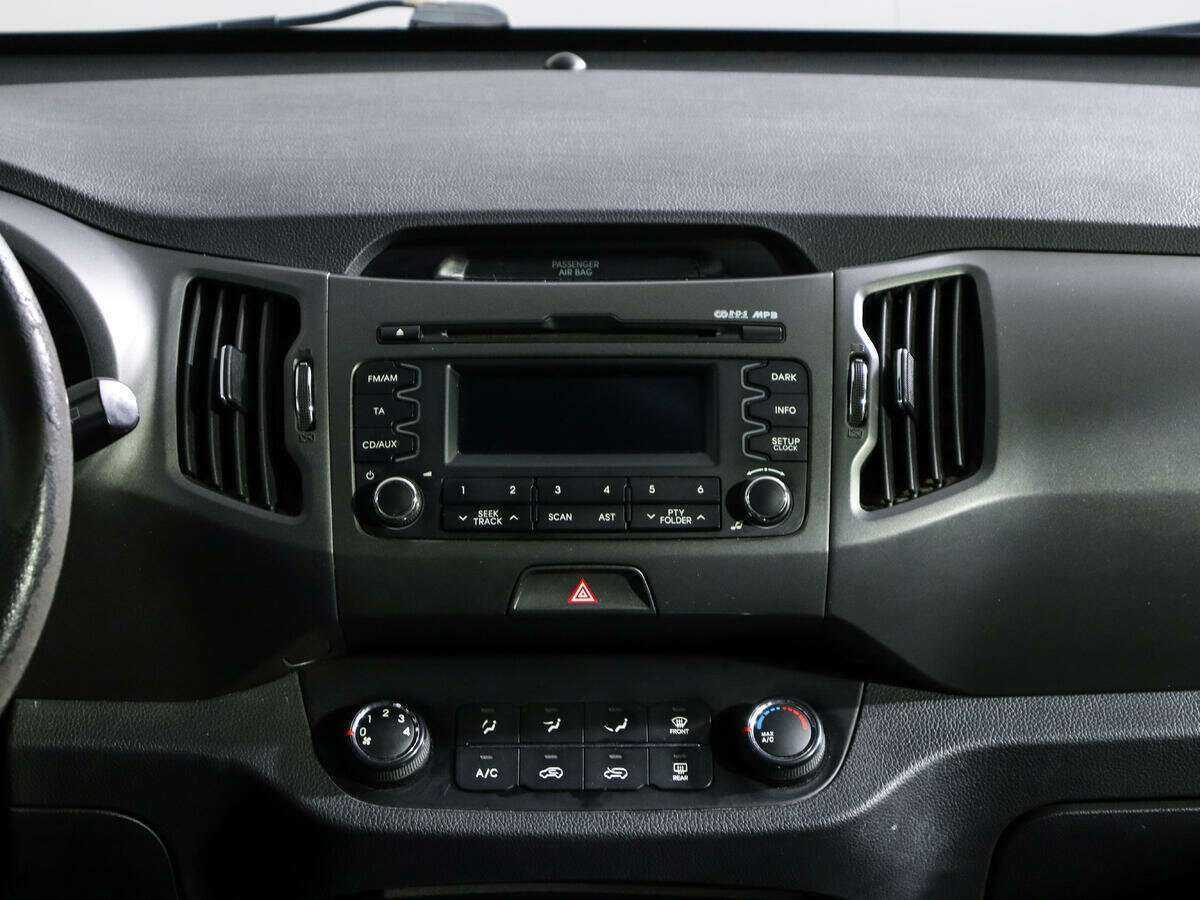 Б/У Киа Спортейдж 2012 года. Фото: #10