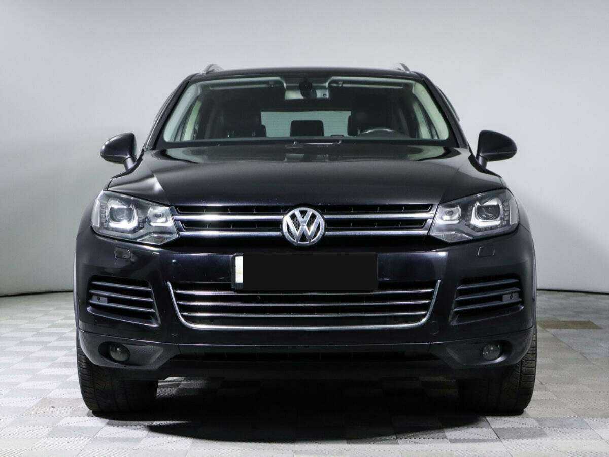 Volkswagen Touareg 2012 года с пробегом. Фото: #1