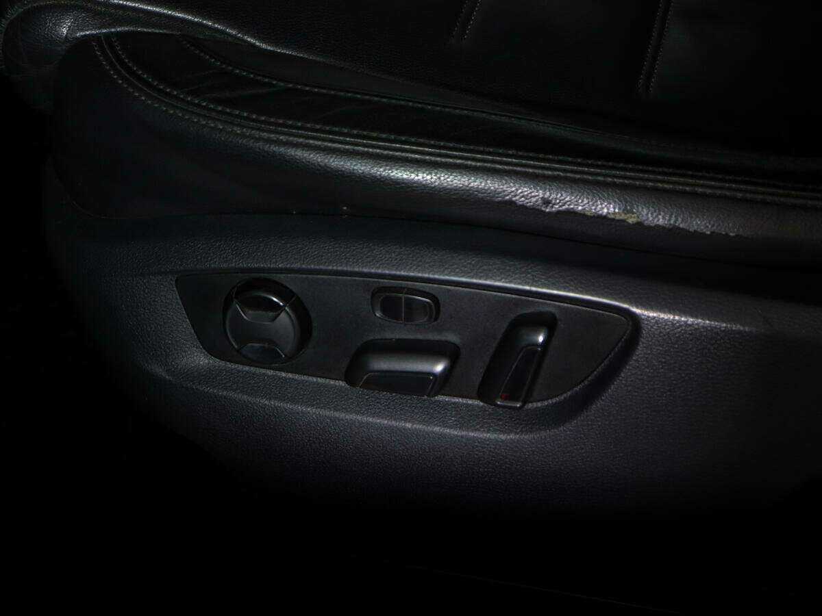 Volkswagen Touareg 2012 года с пробегом. Фото: #19