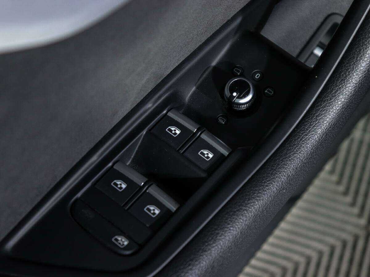 Audi A4 2017 года с пробегом. Фото: #14