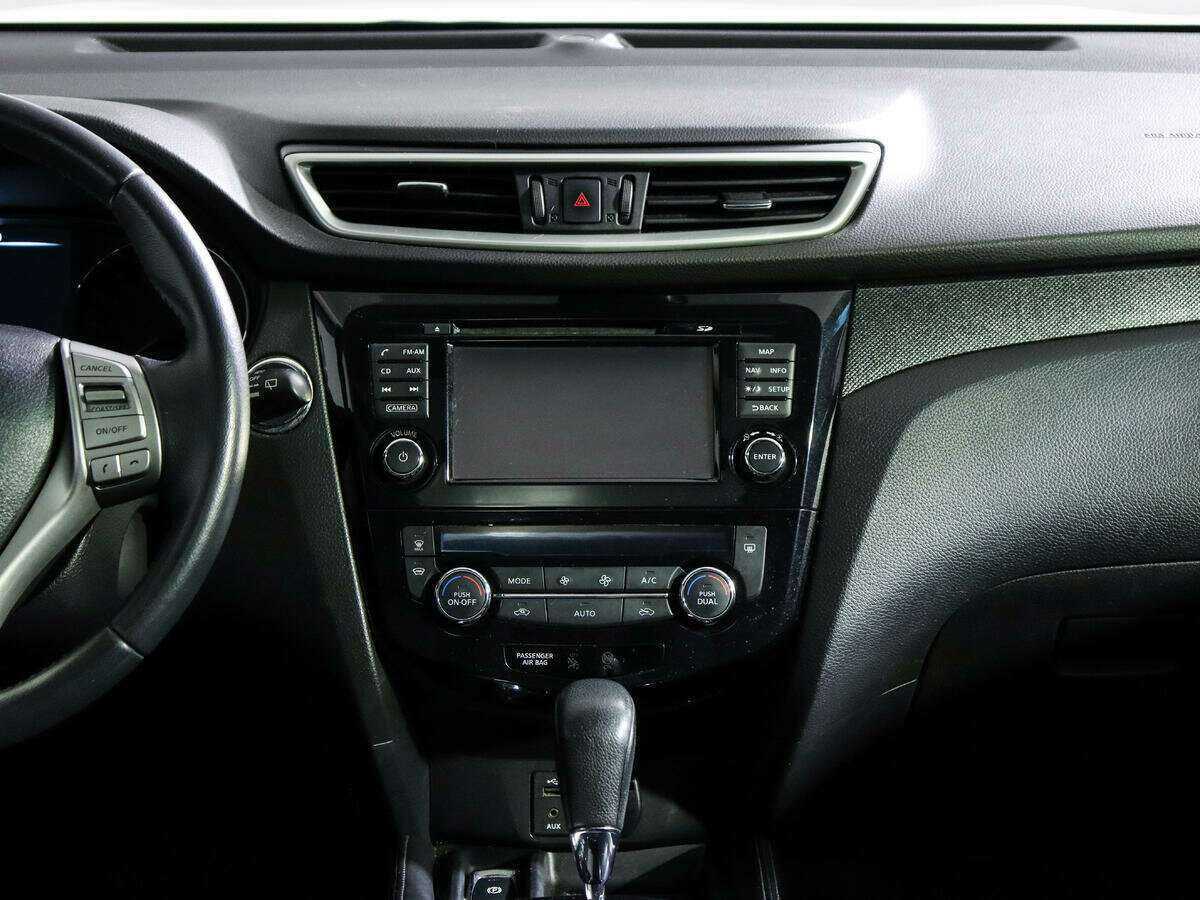 Б/У Ниссан Икс-Трейл 2016 года. Фото: #10