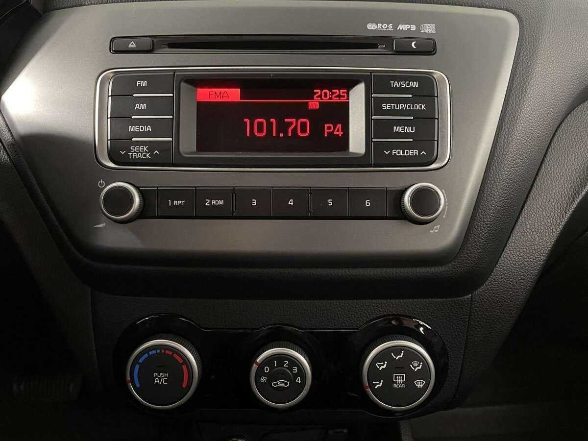 Б/У Киа Рио 2016 года. Фото: #11