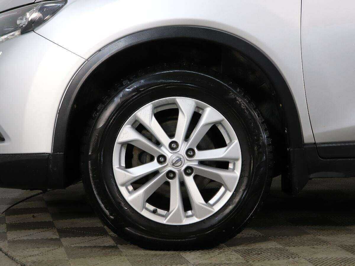 Б/У Ниссан Икс-Трейл 2016 года. Фото: #22