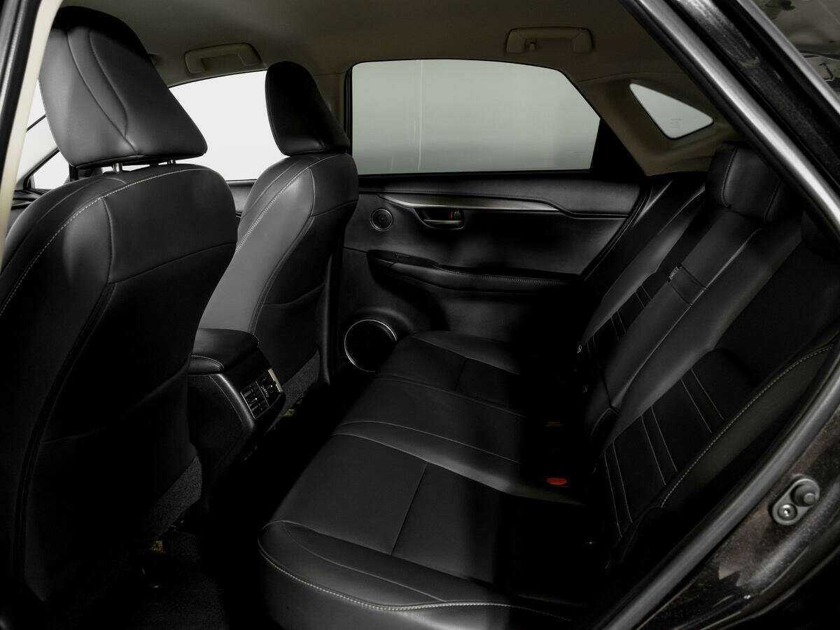 Lexus NX 2015 года с пробегом. Фото: #9