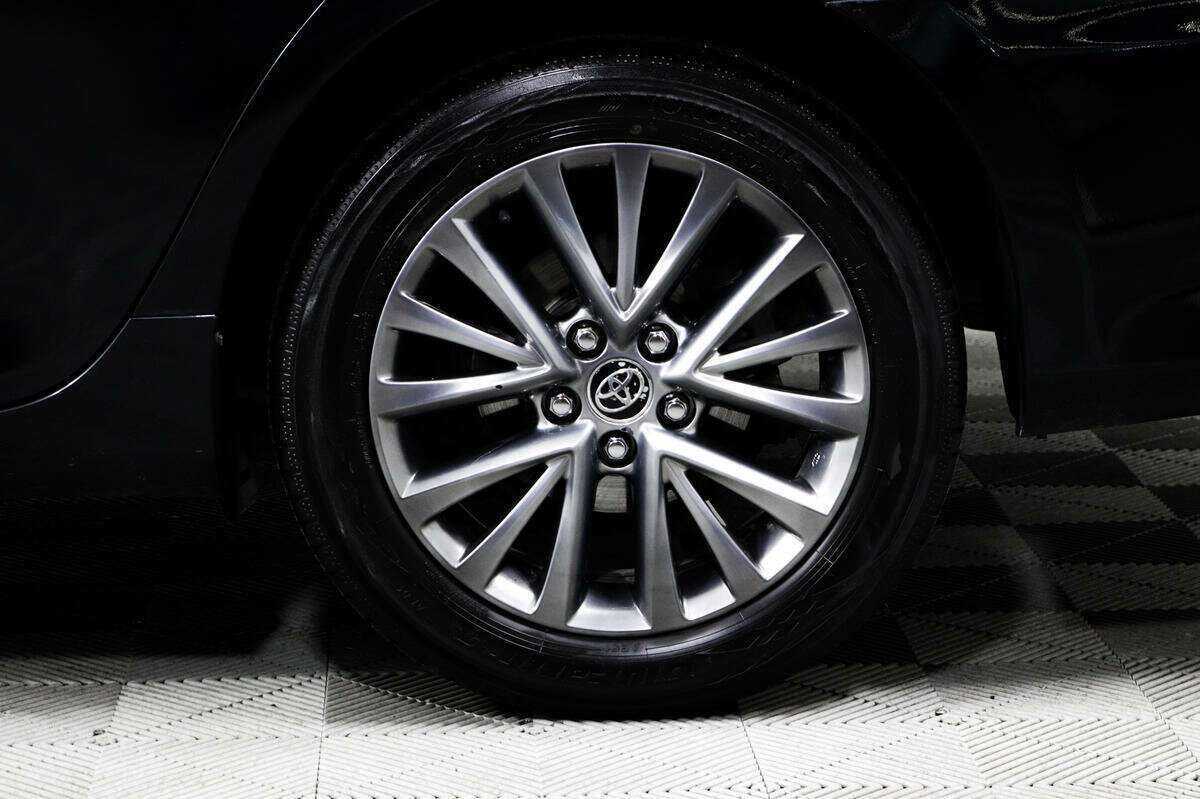 Toyota Camry 2017 года с пробегом. Фото: #13