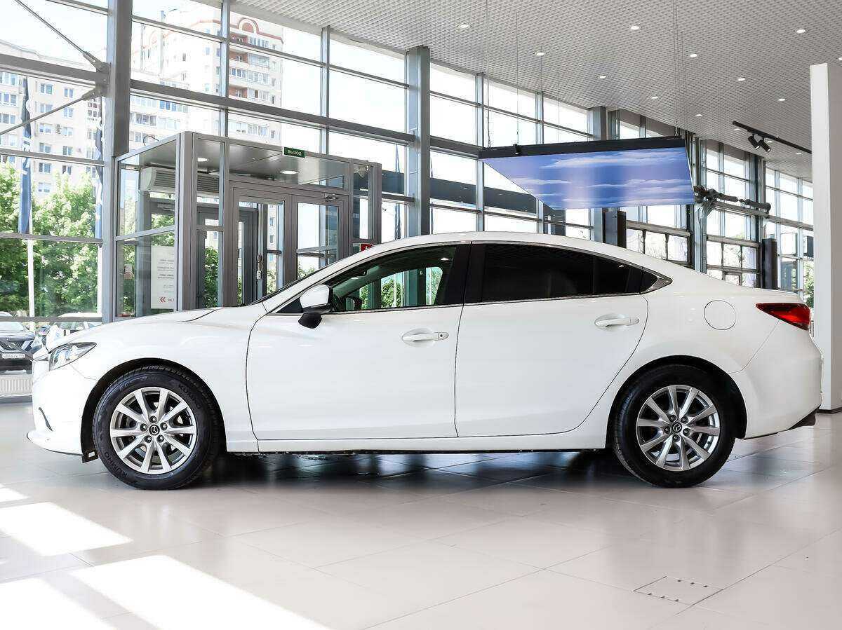 Б/У Мазда 6 2018 года. Фото: #3