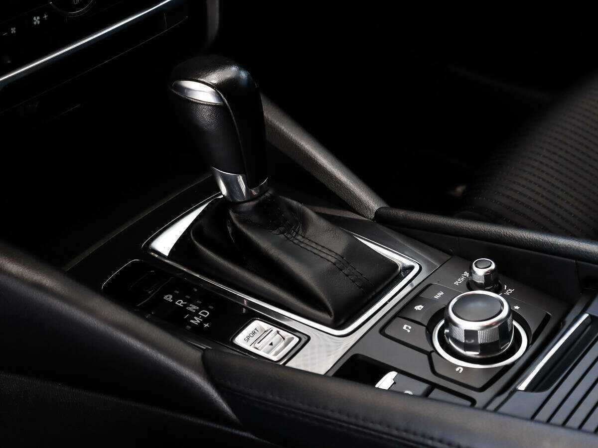 Б/У Мазда 6 2018 года. Фото: #8