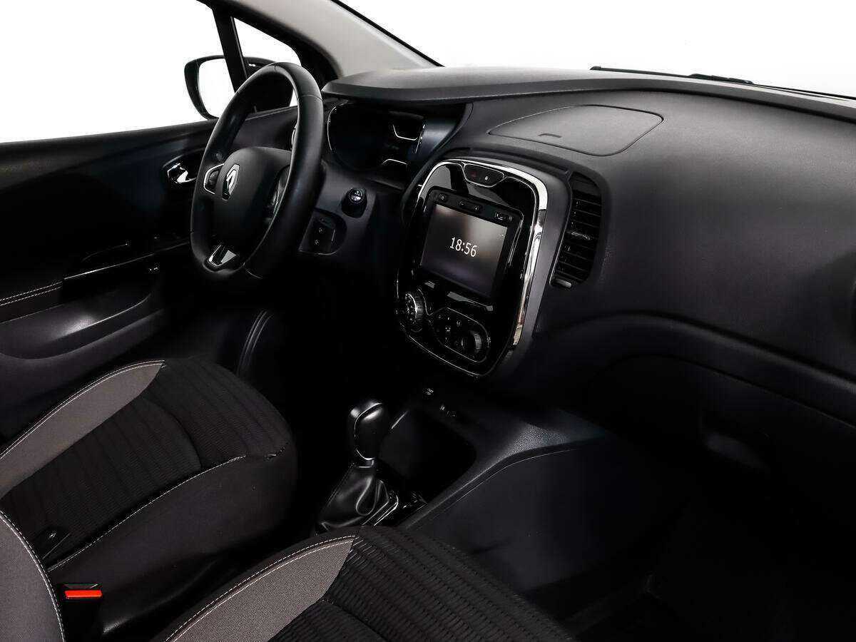 Б/У Рено Каптюр 2018 года. Фото: #11