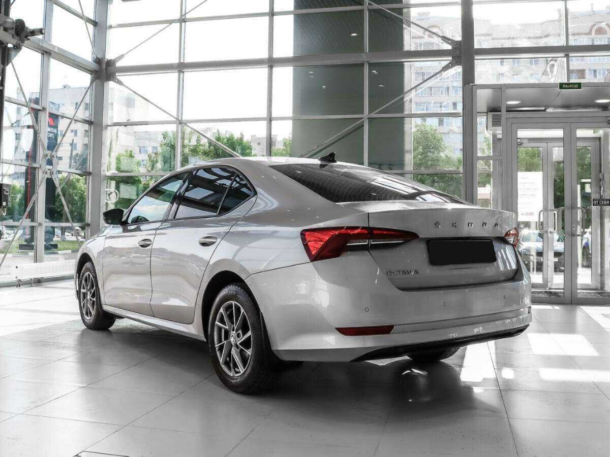 Skoda Octavia 2021 года с пробегом. Фото: #5