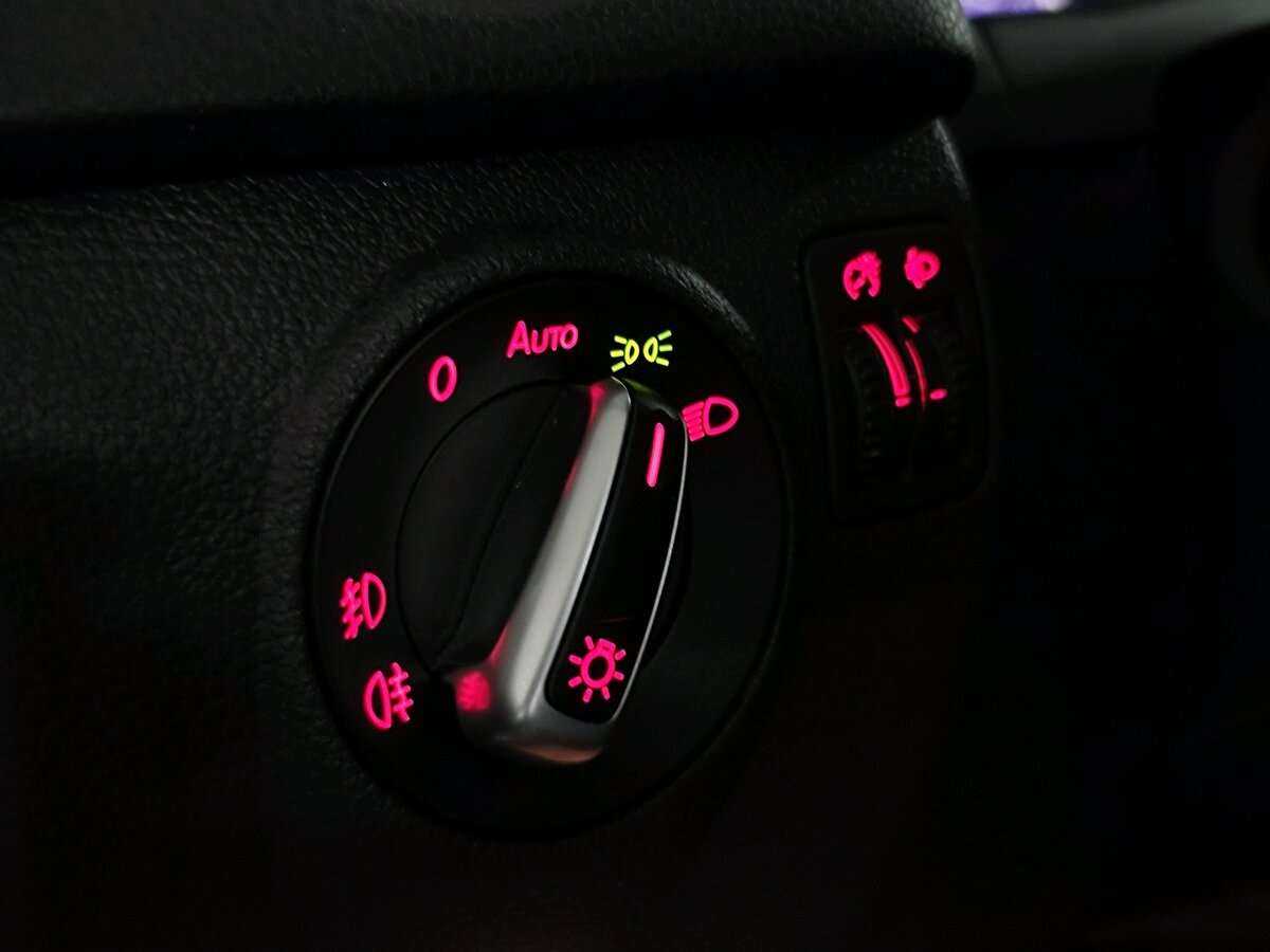 Б/У Фольксваген Тигуан 2013 года. Фото: #14