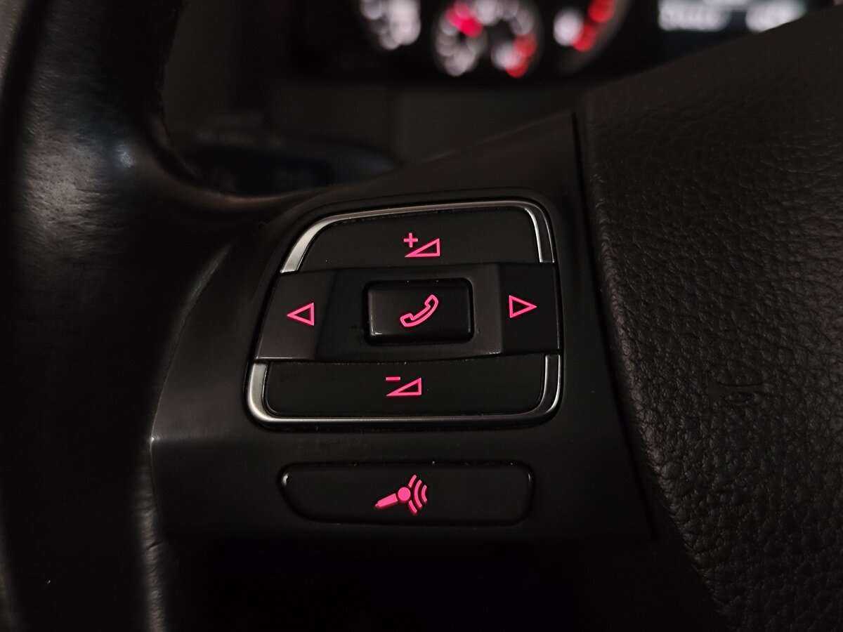 Б/У Фольксваген Тигуан 2012 года. Фото: #6