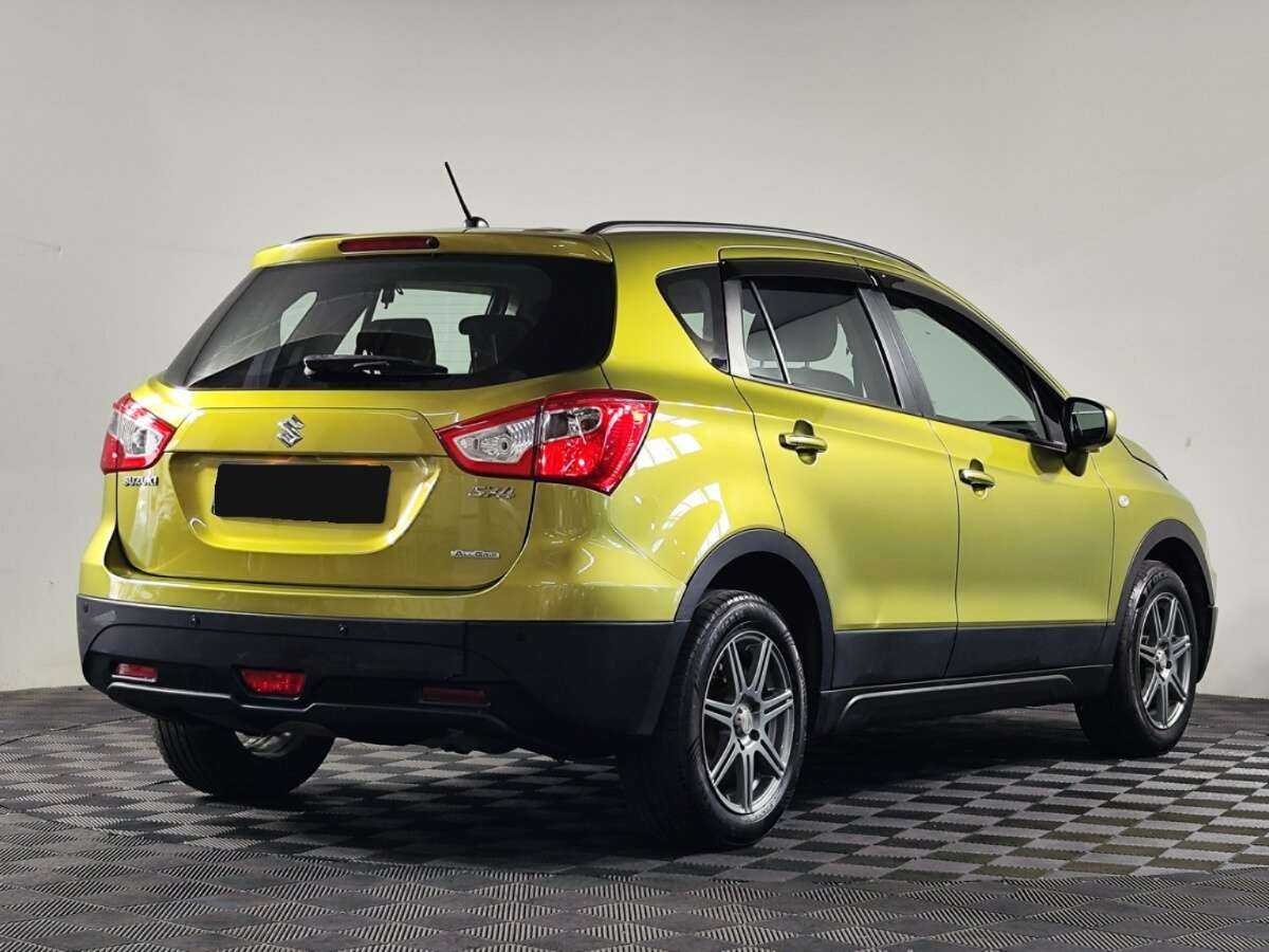Б/У Сузуки С-Икс4 2014 года. Фото: #2
