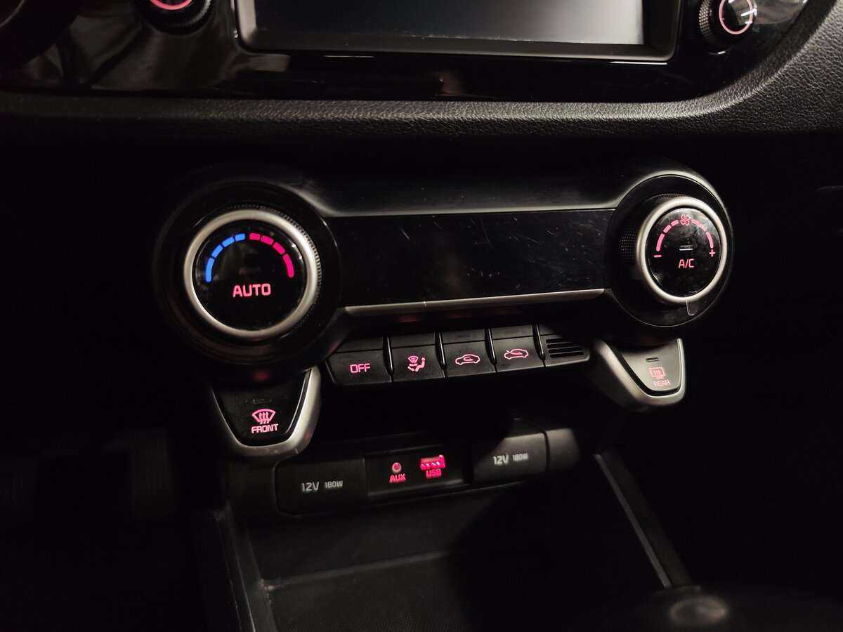 Б/У Киа Рио 2018 года. Фото: #12