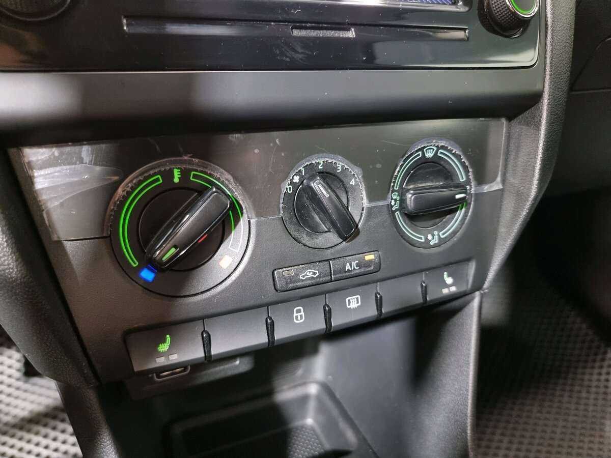 Б/У Шкода Рапид 2019 года. Фото: #15