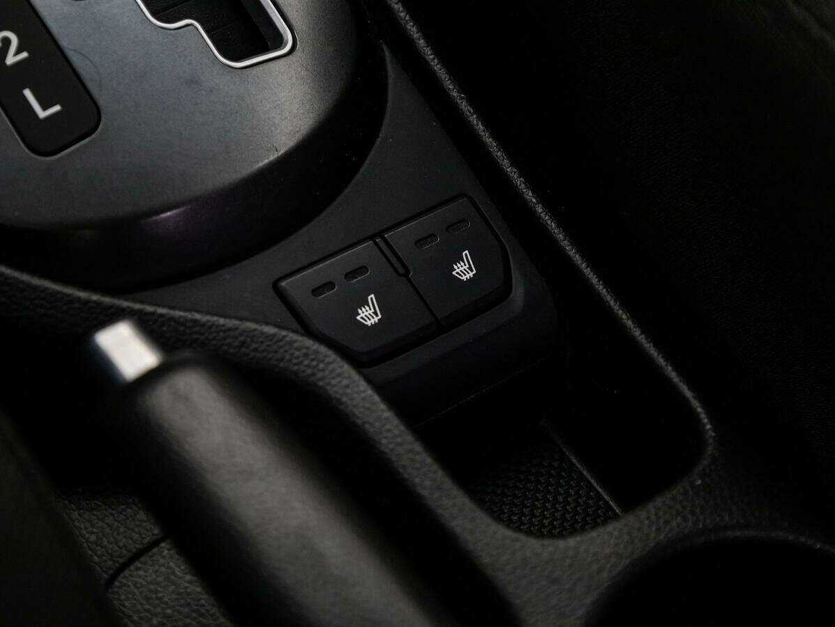 Б/У Киа Рио 2016 года. Фото: #13