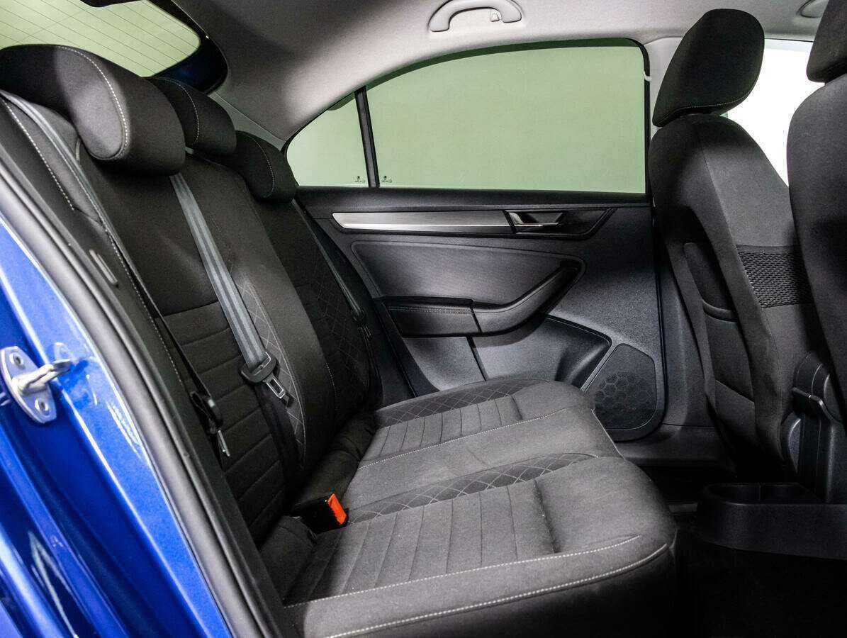 Б/У Шкода Рапид 2017 года. Фото: #11