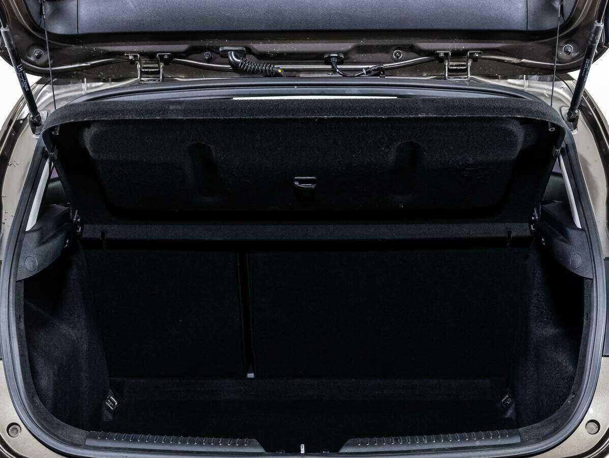 Б/У Киа Сид 2015 года. Фото: #16