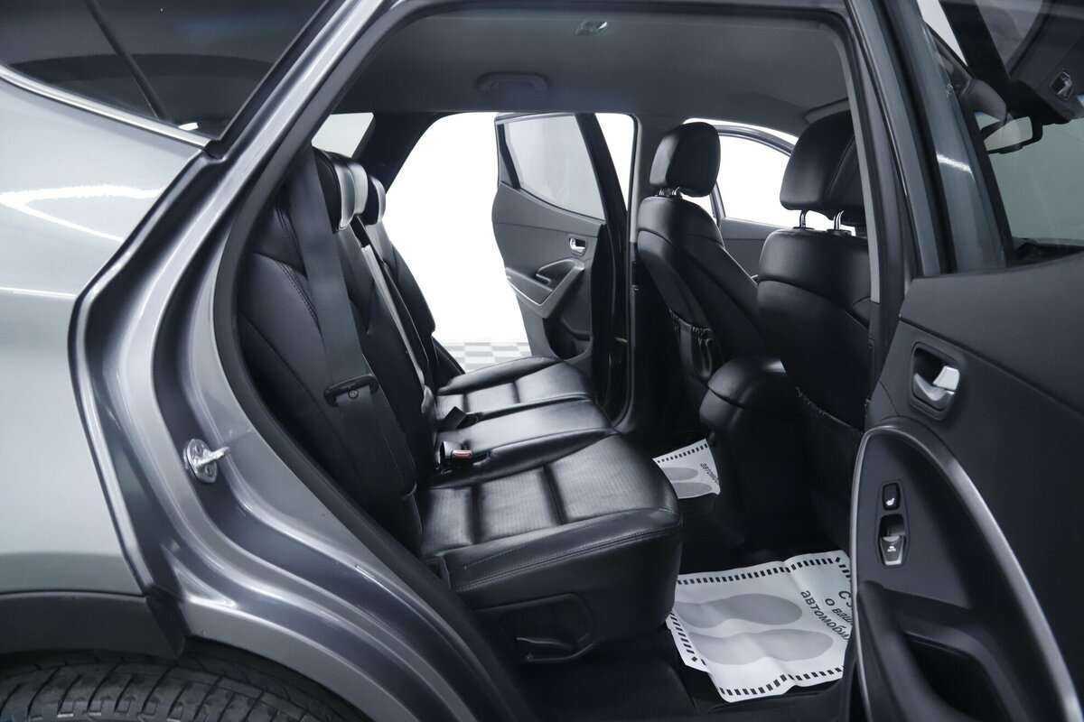 Б/У Хендай Санта Фе 2015 года. Фото: #18