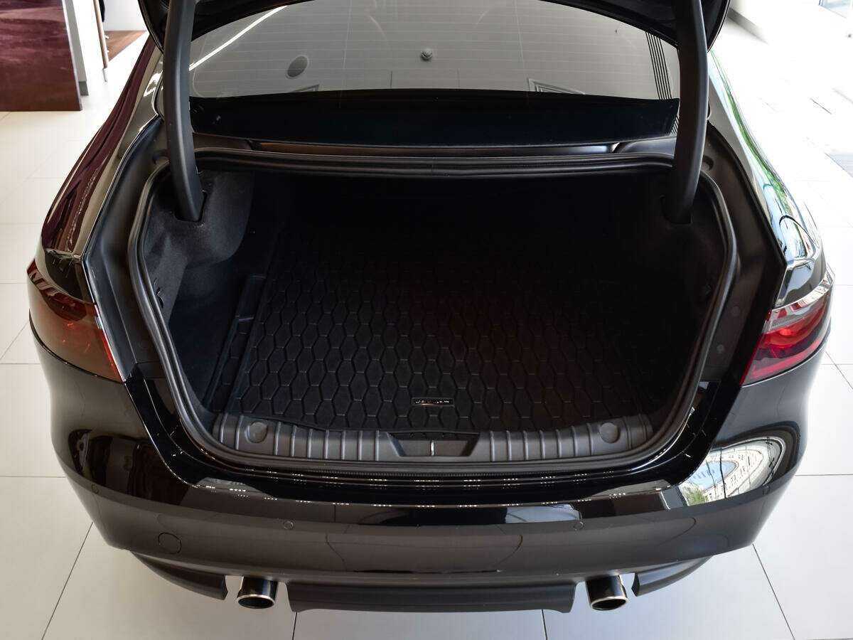 Jaguar XF 2017 года с пробегом. Фото: #11