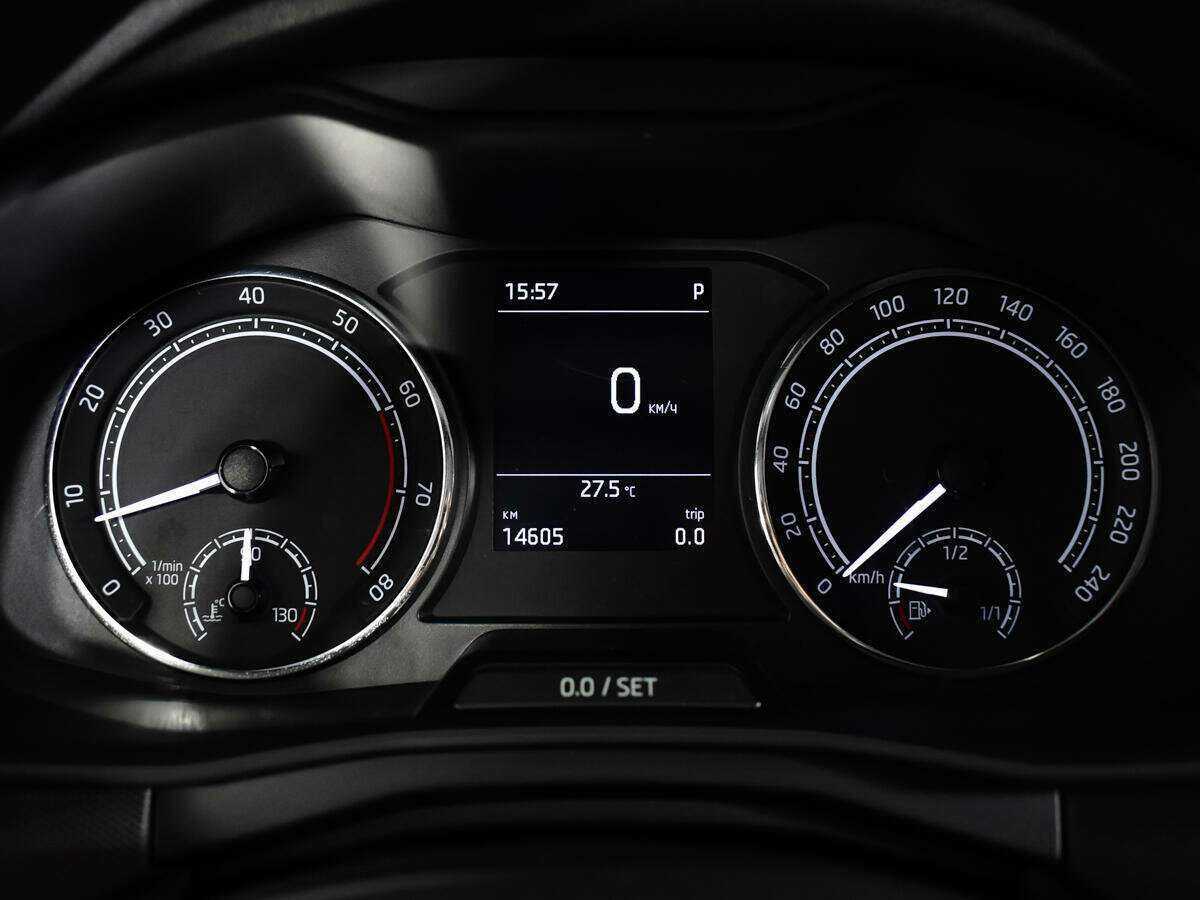 Б/У Шкода Рапид 2021 года. Фото: #8