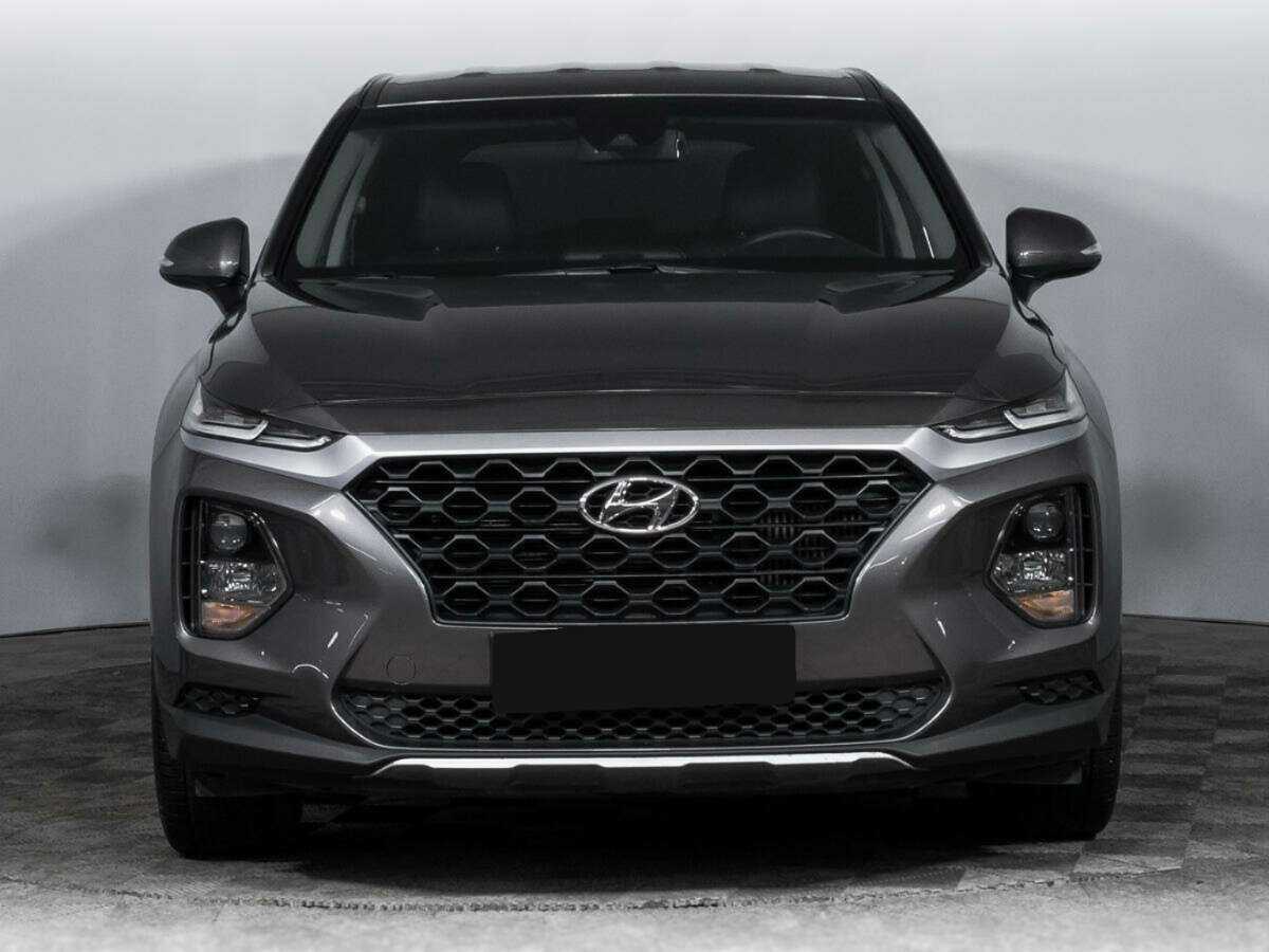 Hyundai Santa Fe 2018 года с пробегом. Фото: #1