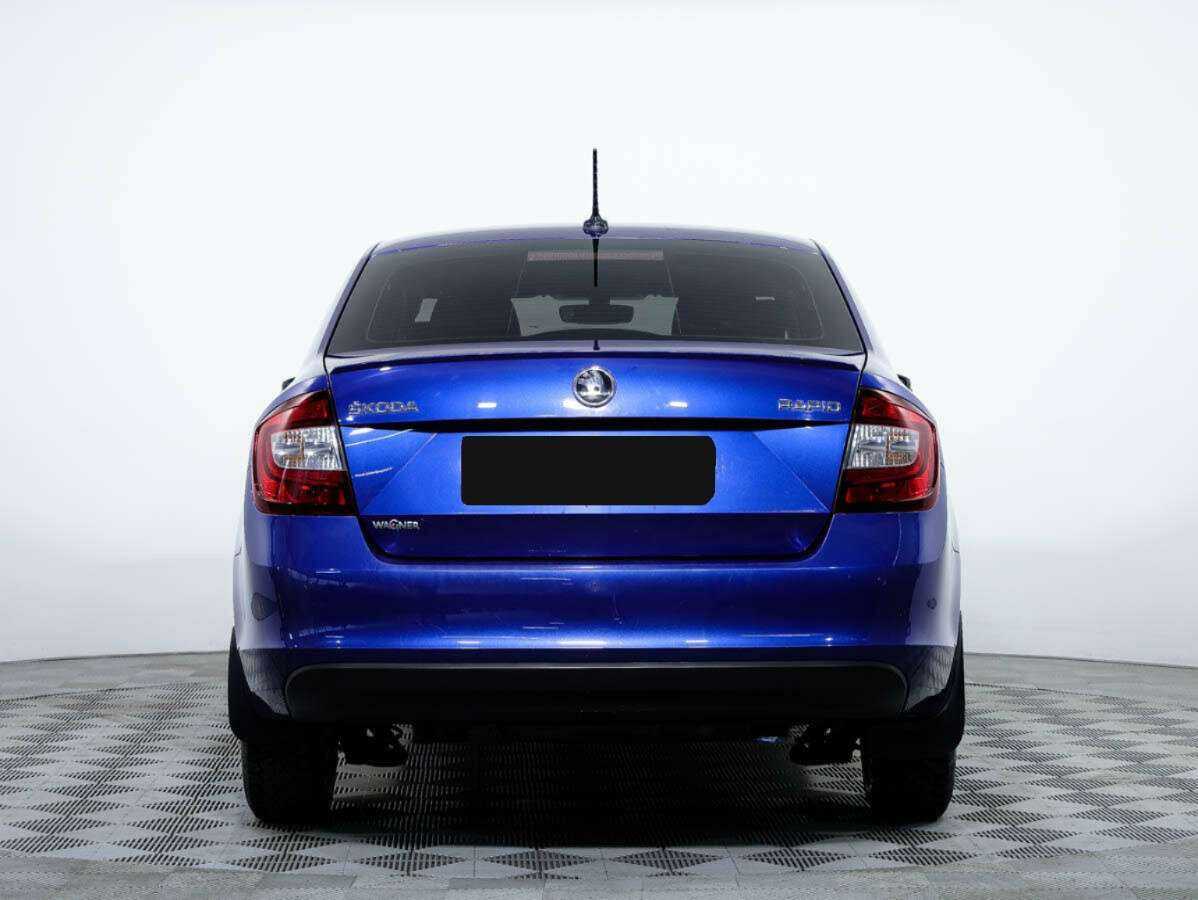 Б/У Шкода Рапид 2018 года. Фото: #4