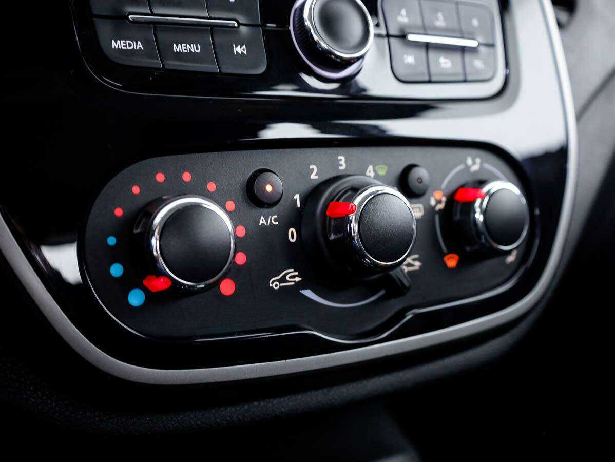 Б/У Рено Каптюр 2019 года. Фото: #11