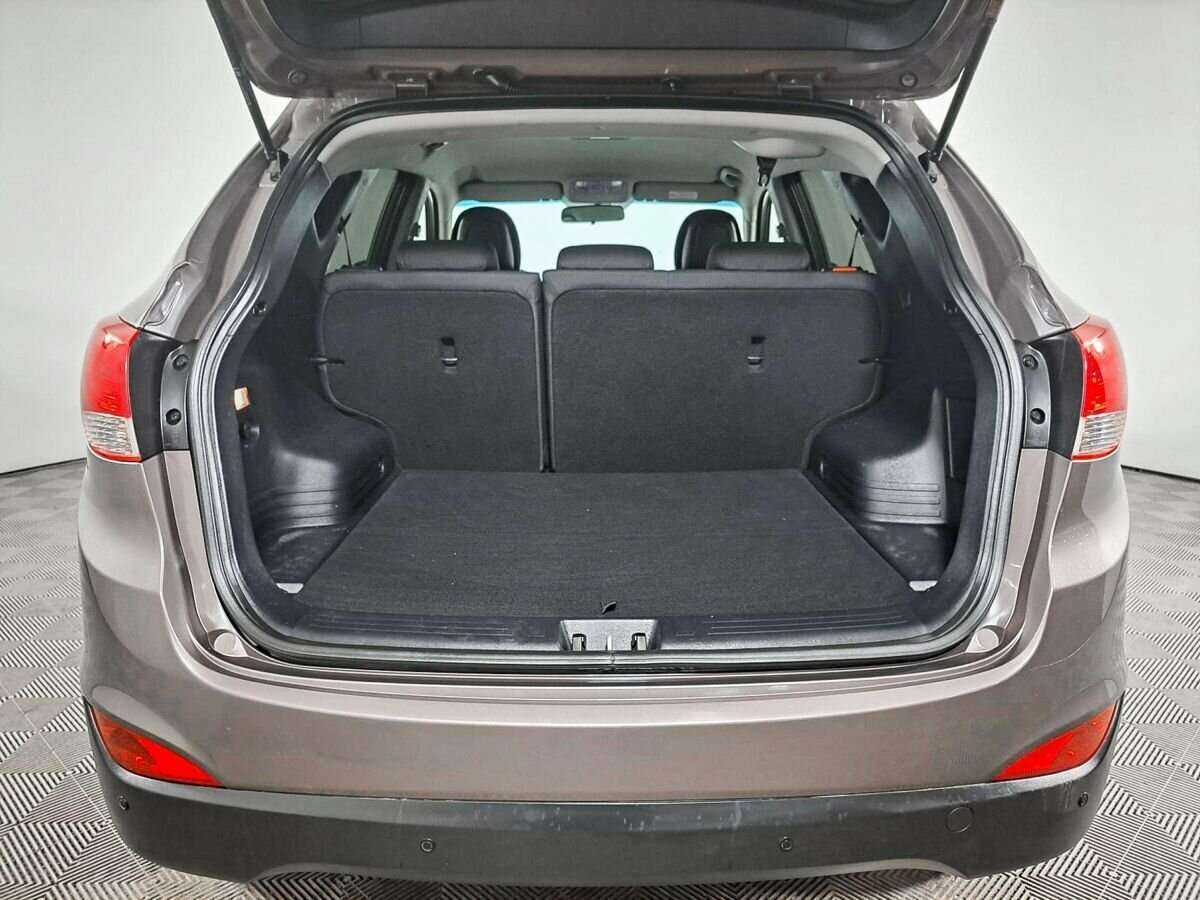 Б/У Хендай ай-икс35 2013 года. Фото: #6