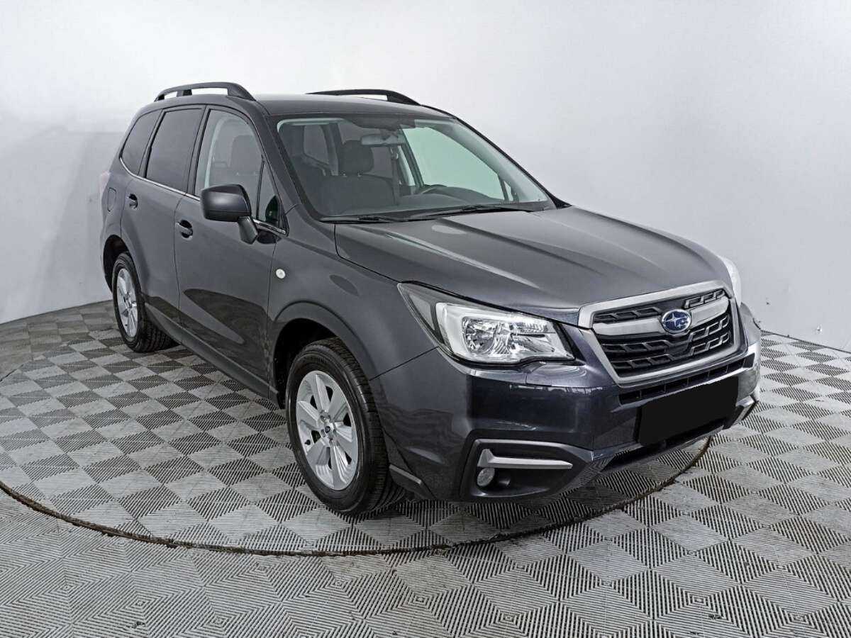 Subaru Forester 2017 года с пробегом. Фото: #2