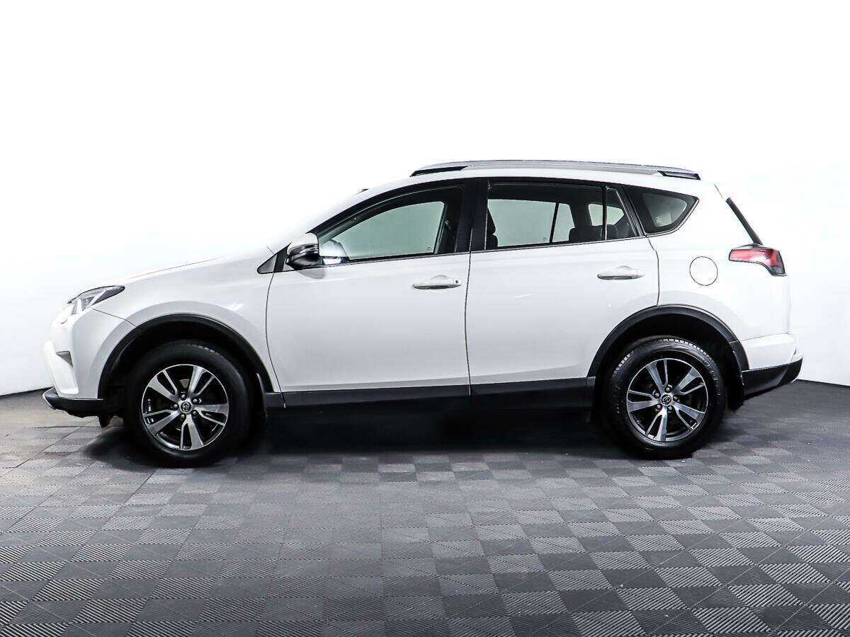 Toyota RAV4 2018 года с пробегом. Фото: #7