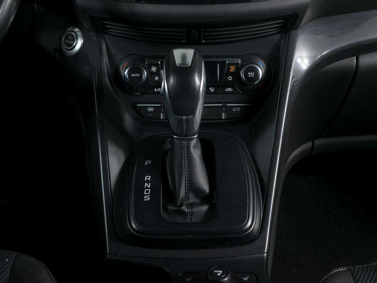 Б/У Форд Куга 2013 года. Фото: #12