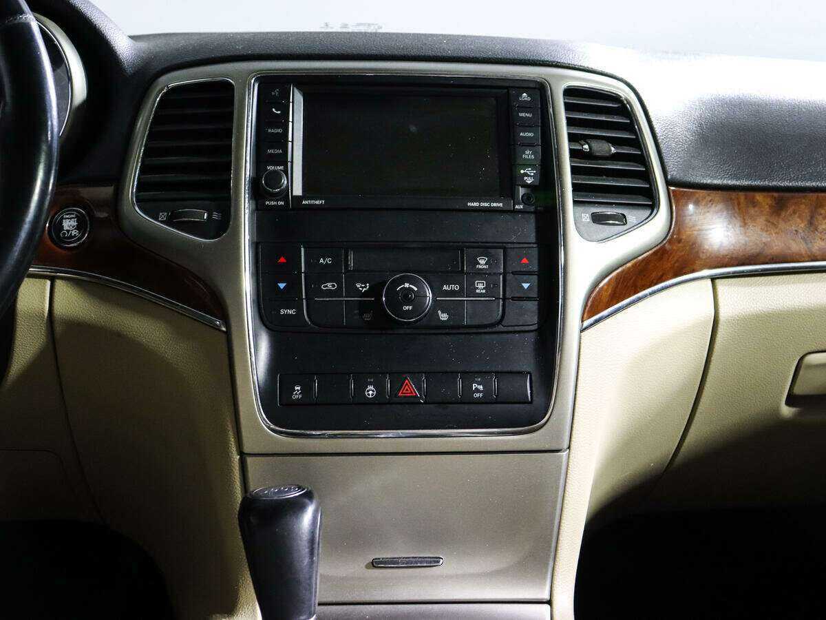 Jeep Grand Cherokee 2012 года с пробегом. Фото: #10