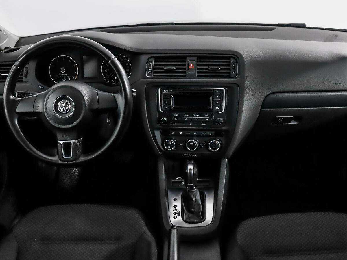 Б/У Фольксваген Джетта 2014 года. Фото: #11