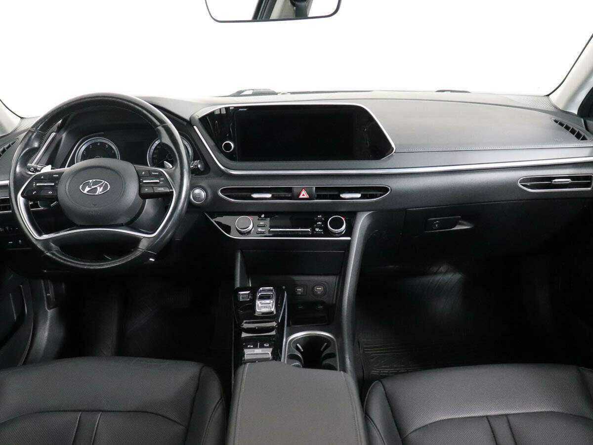 Hyundai Sonata 2020 года с пробегом. Фото: #12