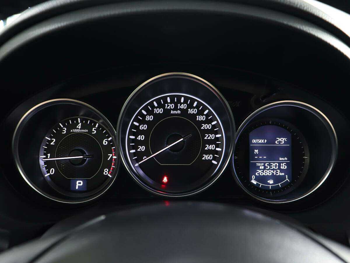 Б/У Мазда 6 2013 года. Фото: #13