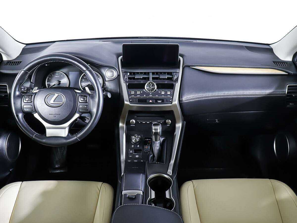 Lexus NX 2017 года с пробегом. Фото: #12