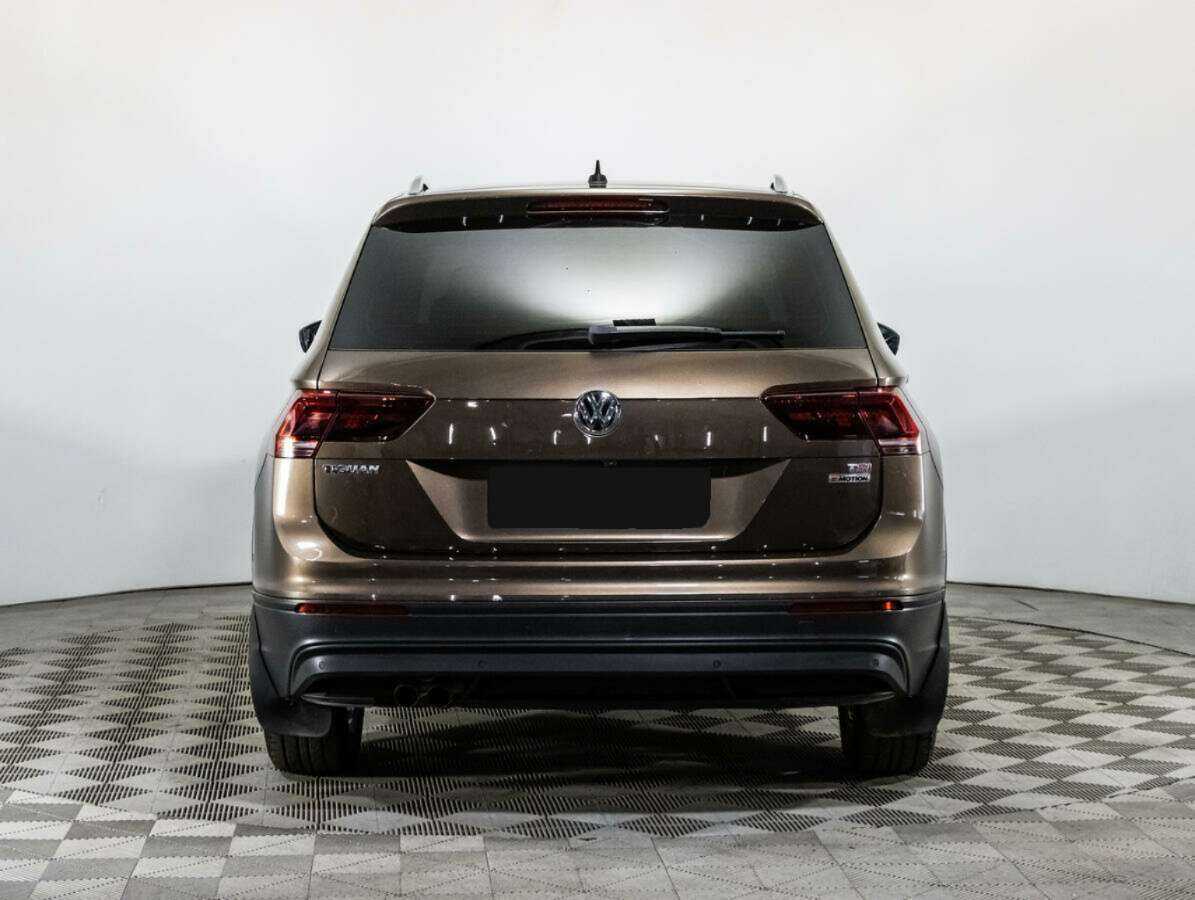 Volkswagen Tiguan 2017 года с пробегом. Фото: #5