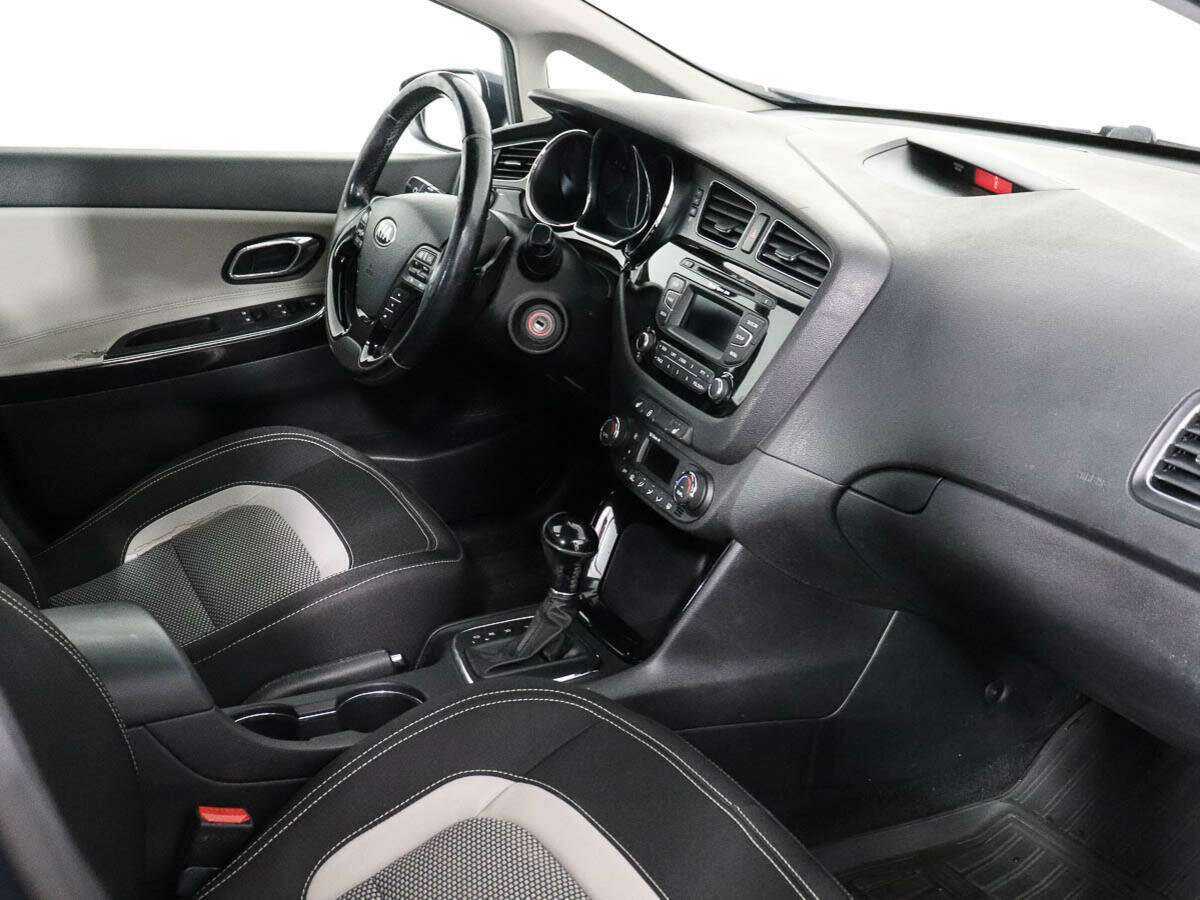 Б/У Киа Сид 2013 года. Фото: #6