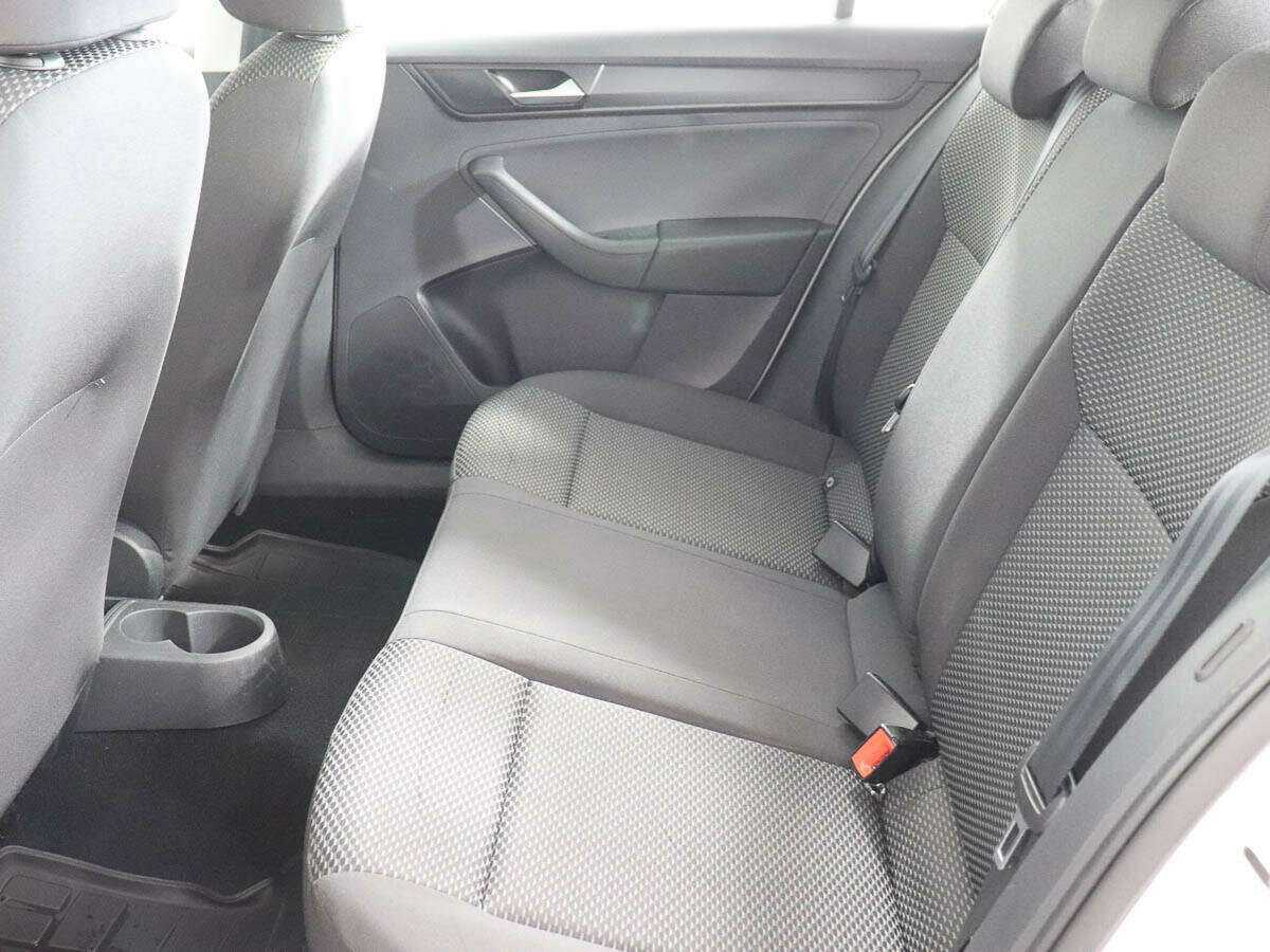 Б/У Фольксваген Поло 2020 года. Фото: #8