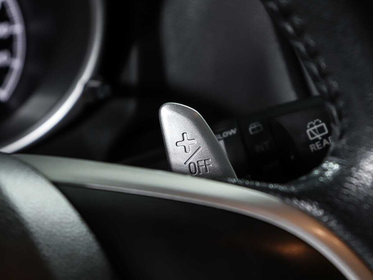 Б/У Митсубиши АС-Икс 2014 года. Фото: #13