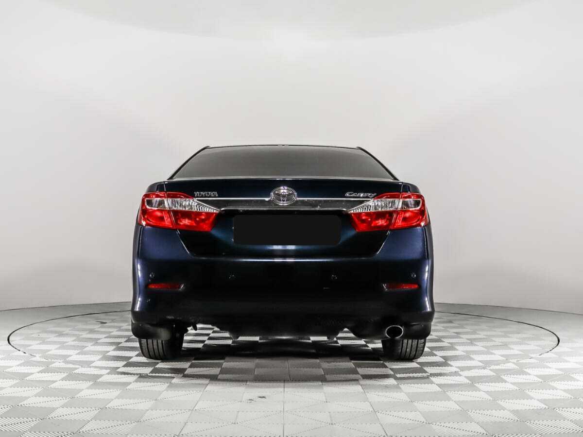 Б/У Тойота Камри 2014 года. Фото: #5