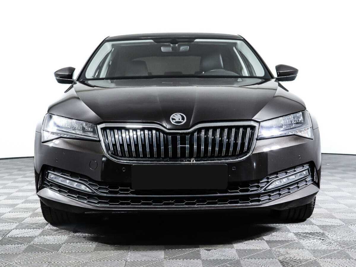 Skoda Superb 2021 года с пробегом. Фото: #1