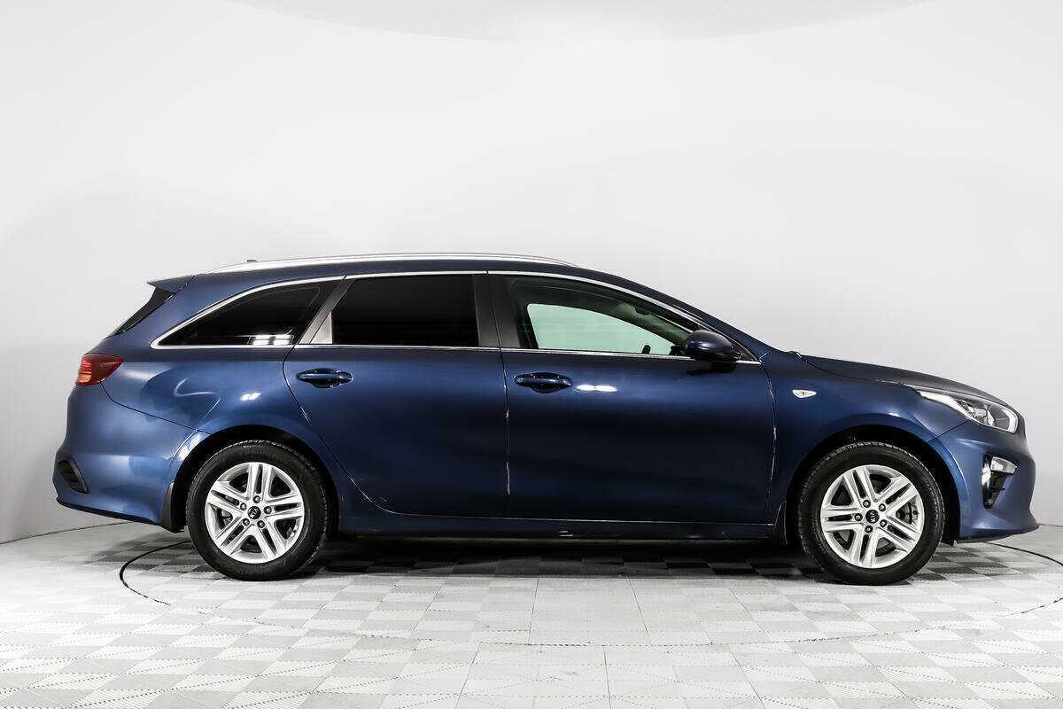 Kia Ceed 2021 года с пробегом. Фото: #3