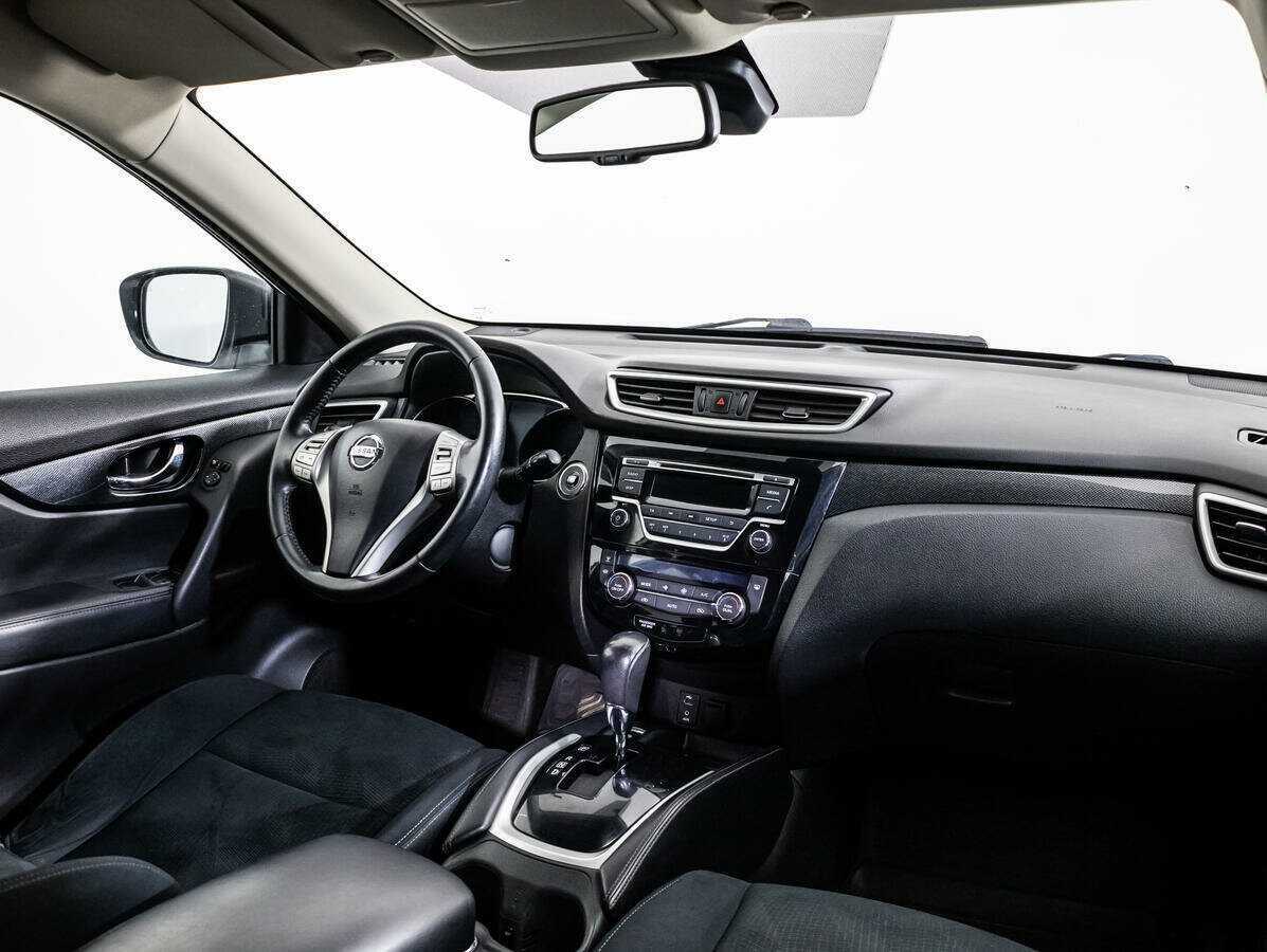 Б/У Ниссан Икс-Трейл 2015 года. Фото: #8