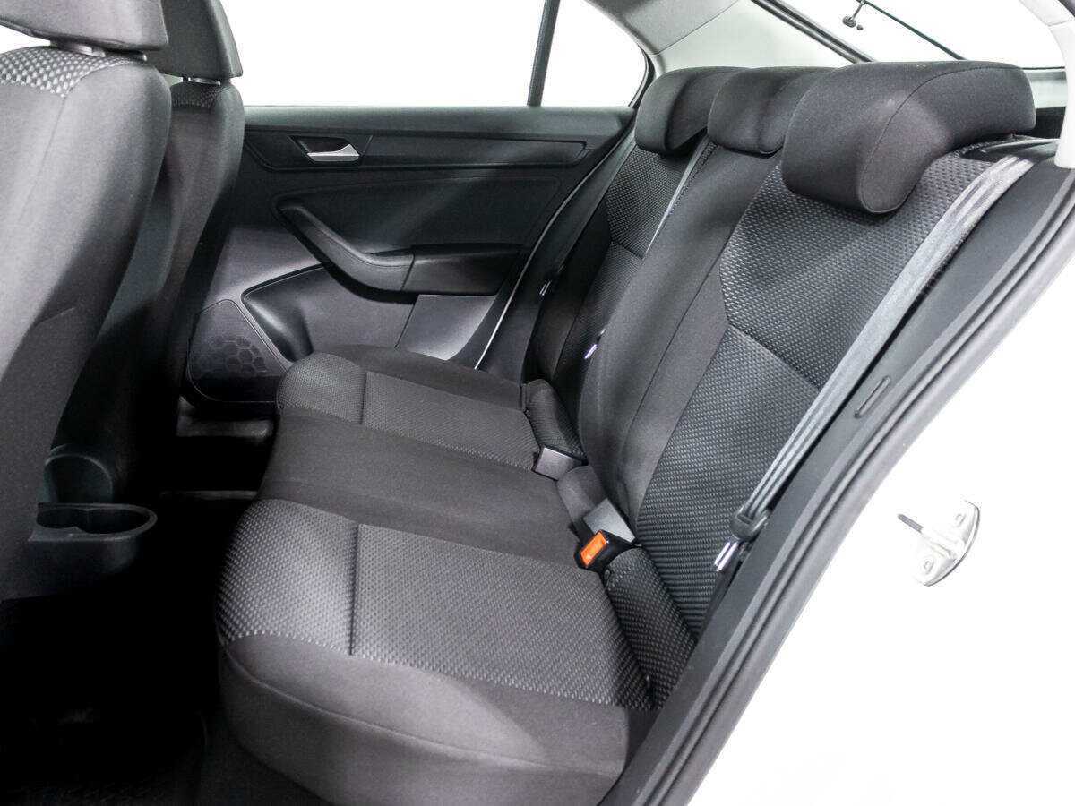 Б/У Фольксваген Поло 2021 года. Фото: #9