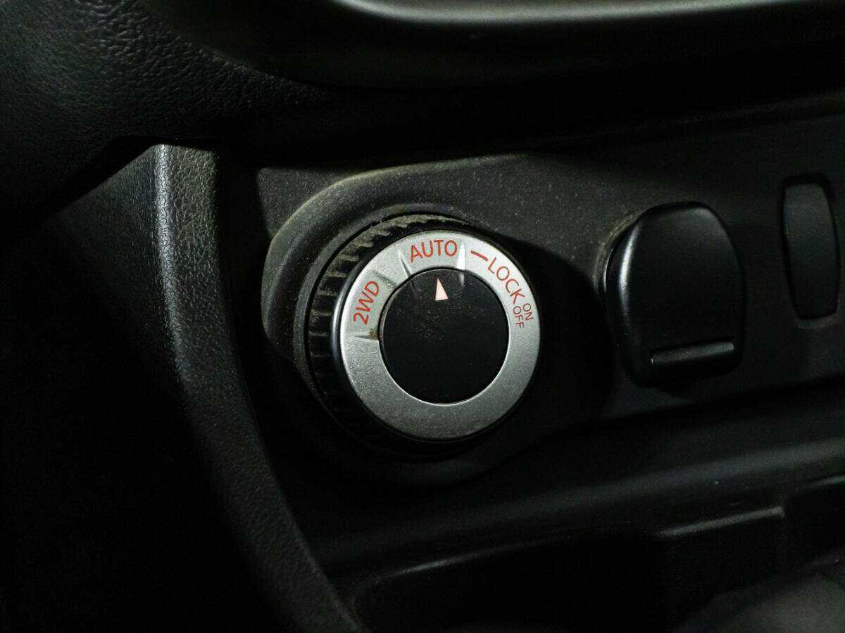 Б/У Рено Дастер 2015 года. Фото: #14