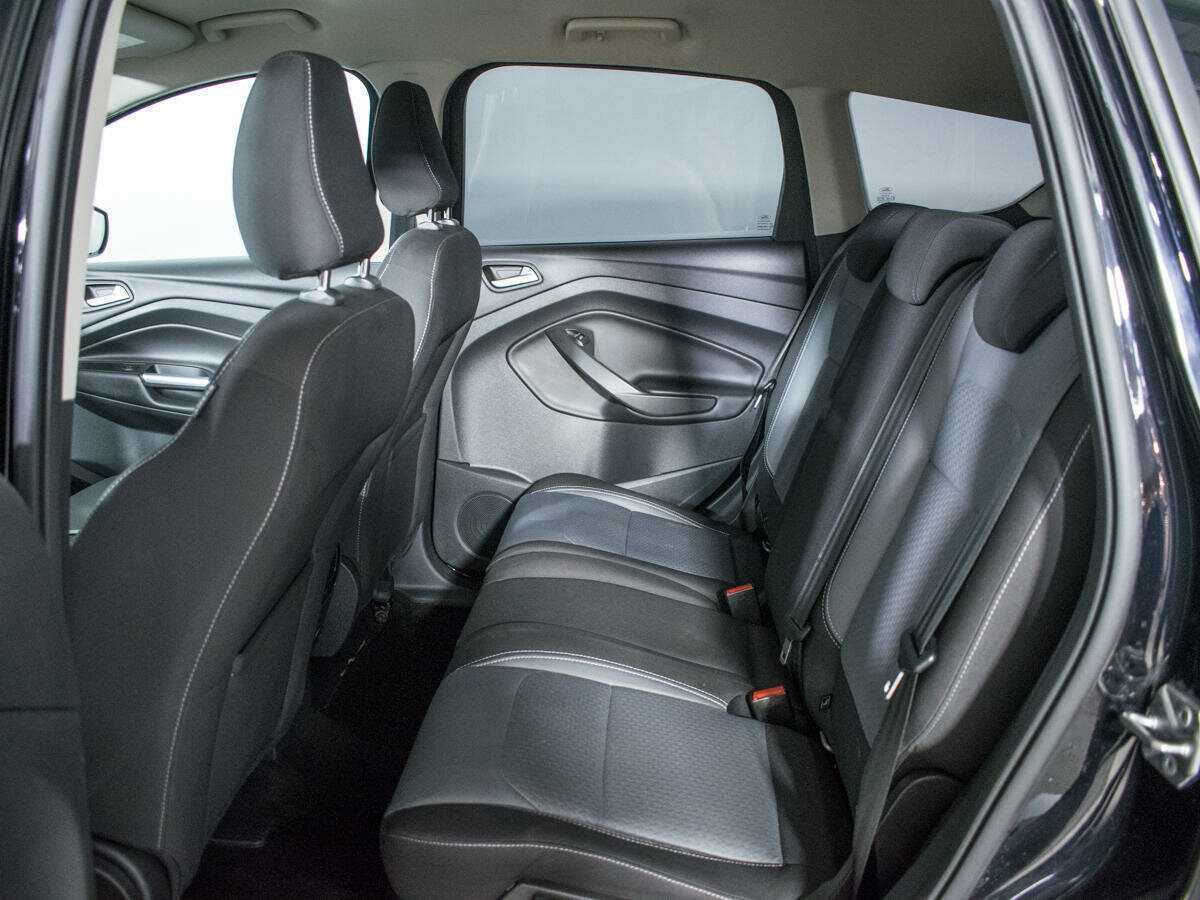 Б/У Форд Куга 2017 года. Фото: #9